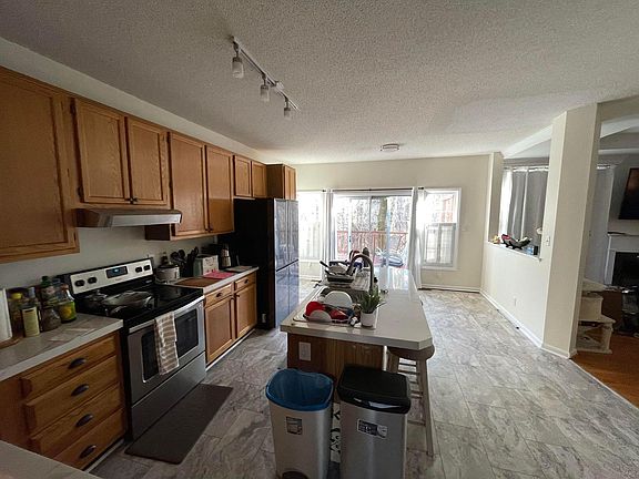 4th image of 109 Swan Quarter Dr
