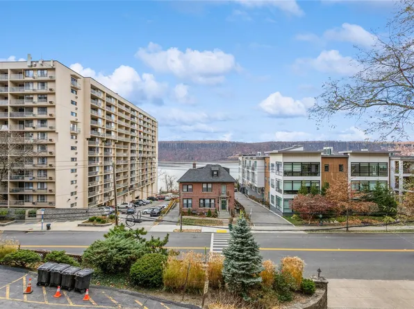 1120 Warburton Avenue #1B, Yonkers, NY 10701