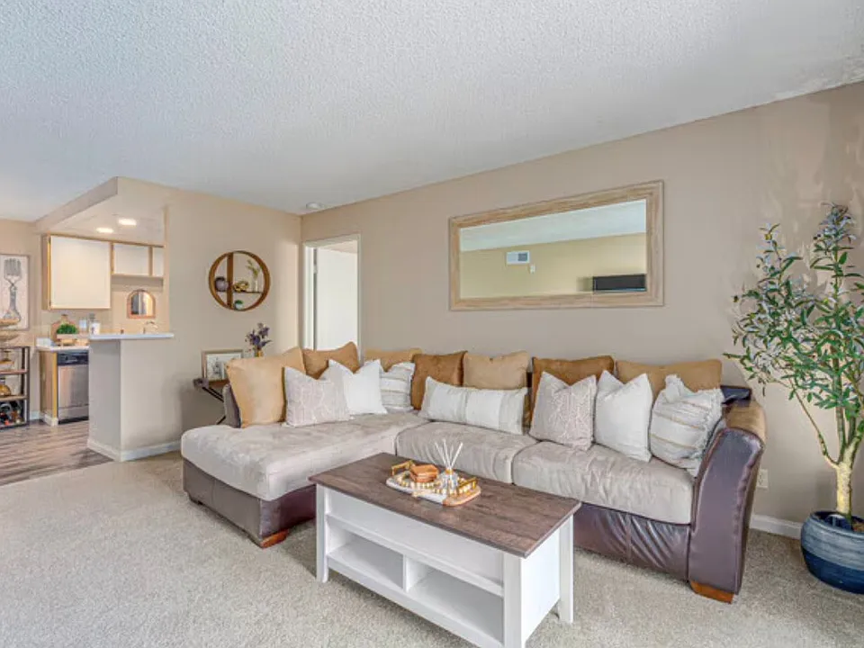Wintercrest Village Apartments