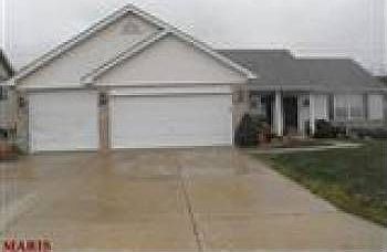 2nd image of 23 Spangle Way Dr