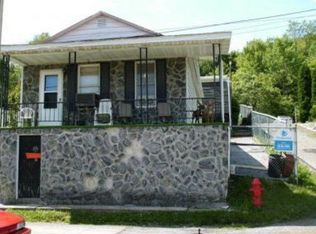 Seventh St, Port carbon, PA 17965