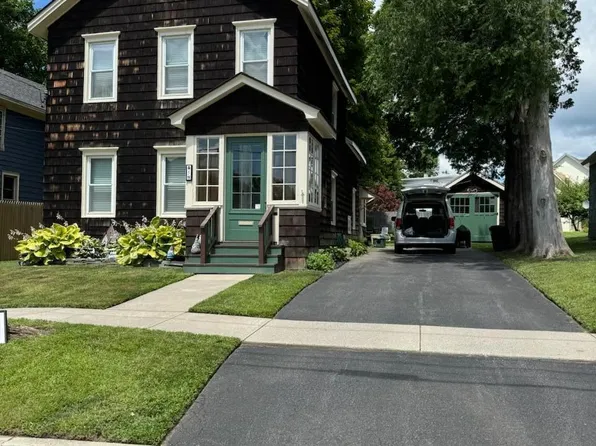 5 E Madison Avenue, Johnstown, NY 12095