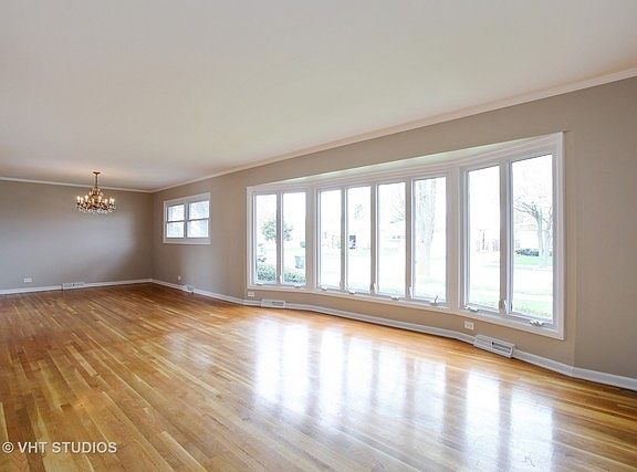 2nd image of 8816 N Ozanam Ave