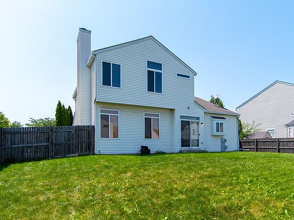 5th image of 2810 Adobe Dr