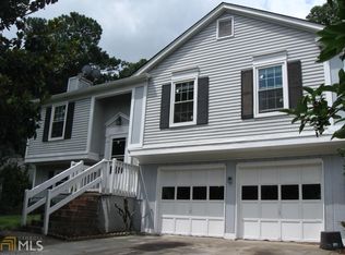 1378 Shenta Oak Dr, Norcross, GA 30093