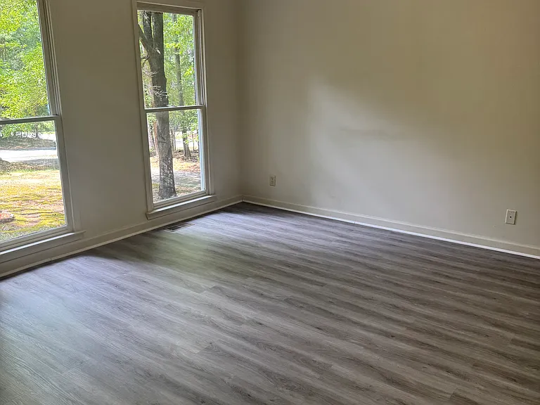 112 Oak Leaf Cir — Photo 13