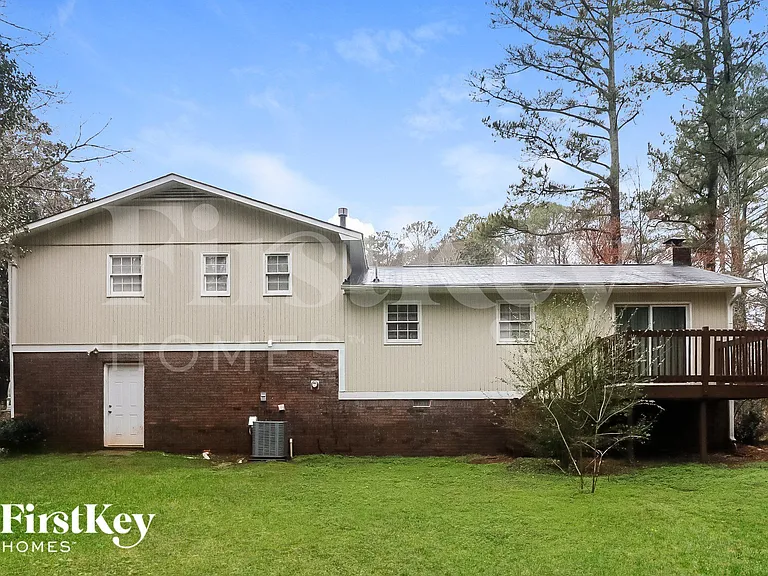 1020 Tanglewood Trl — Photo 13