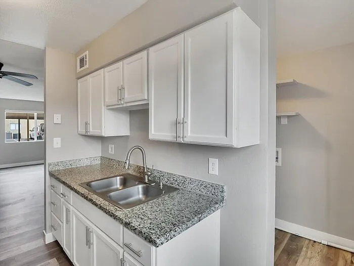 260 W 8th Ave #124 — Photo 7
