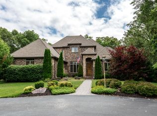 942 Marynell Ln, Nixa, MO 65714