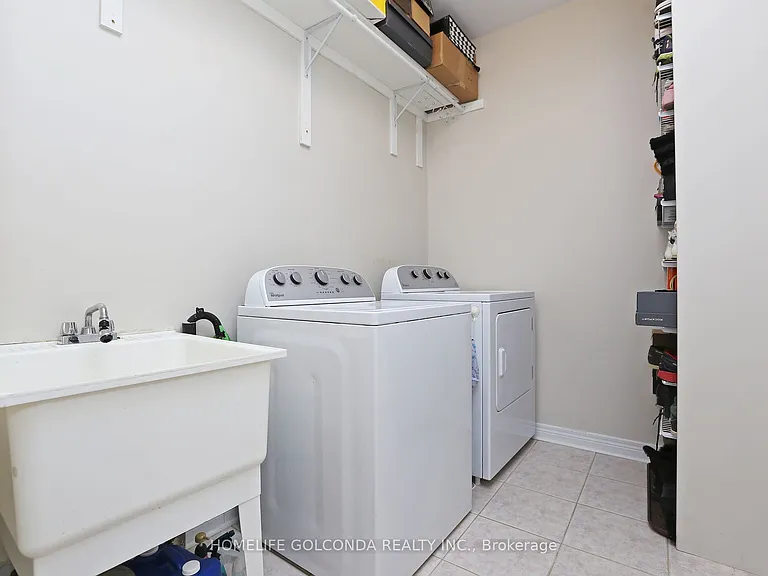 28 Barnstone Dr — Photo 14