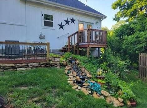 4th image of 5716 NW Creekview Dr