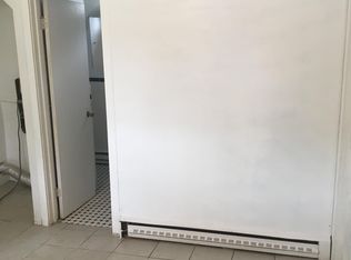 13 Tulip Pl, Bristol, CT 06010