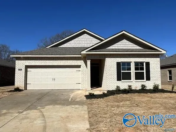 165 List Rd, Huntsville, AL 35810
