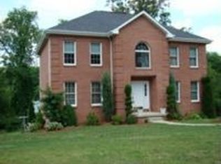 75 Laurel Dr, Greensburg, PA