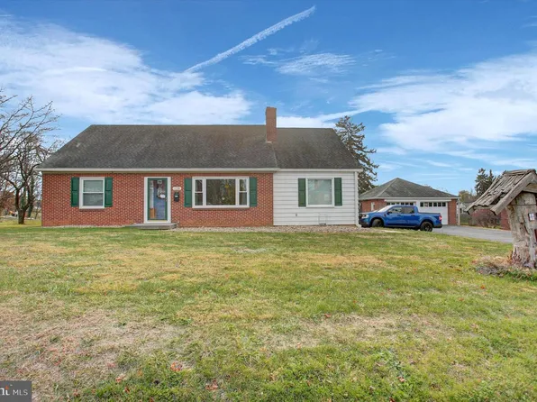 128 E Potomac St, Williamsport, MD 21795