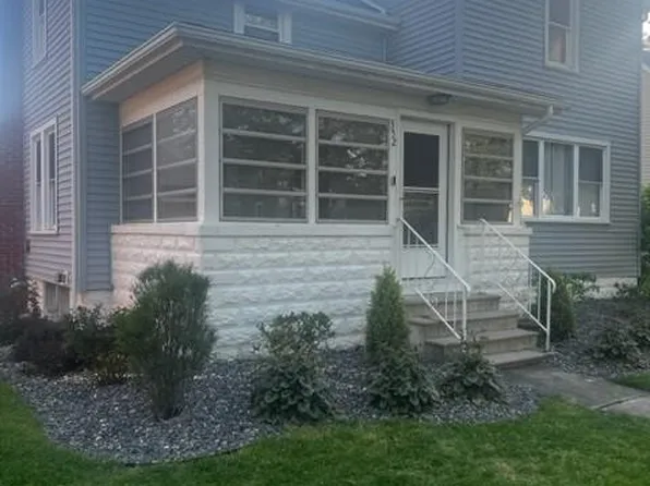 352 Lincoln St, Elmore, OH 43416