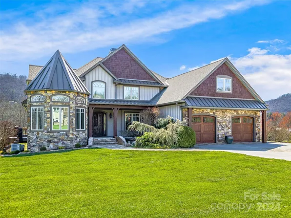 124 Cane Creek Ranch Dr, Fletcher, NC 28732