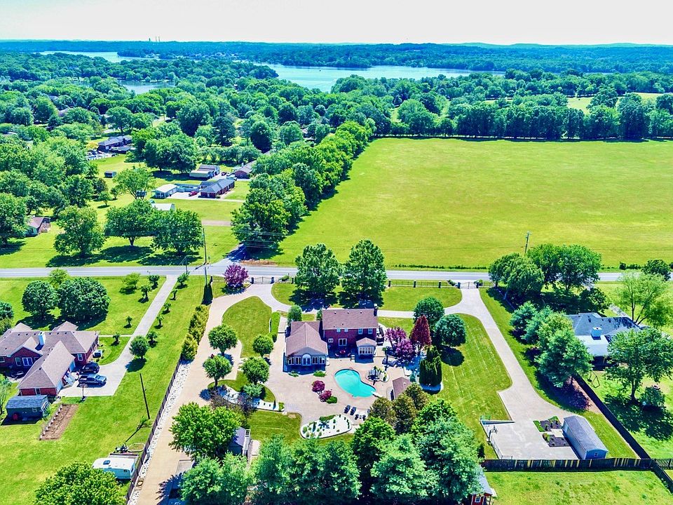 2800 Cages Bend Rd, Gallatin, TN 37066 Zillow