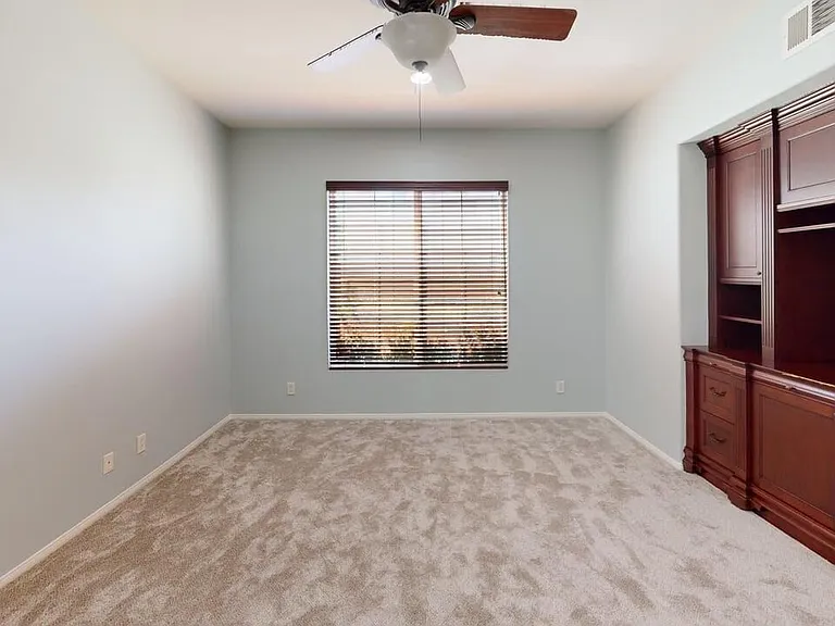5655 Como Cir — Photo 8