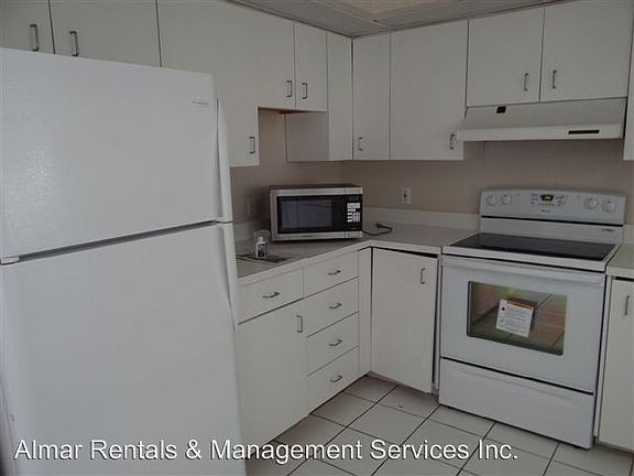 5th image of 2950 Rock Creek Dr