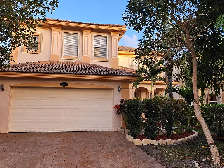 10530 Galleria St — Photo 1