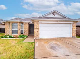 713 Rambling Ct, Granbury, TX 76049