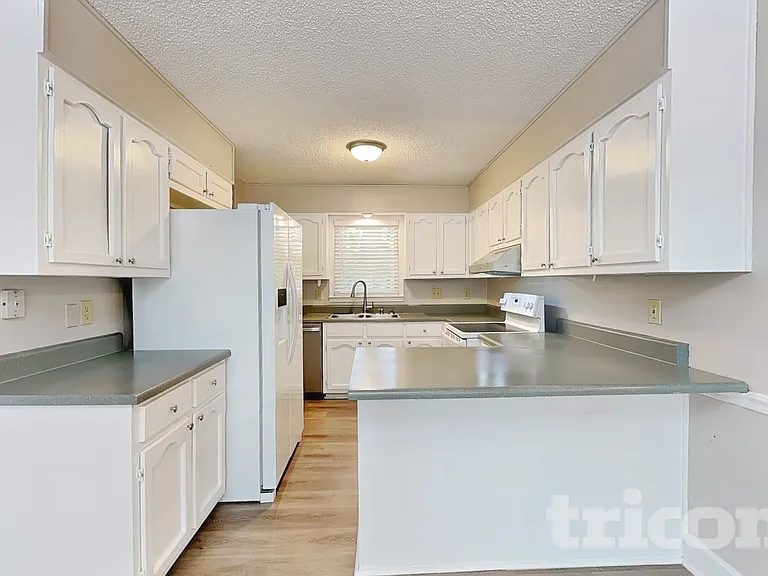 150 Tanglewood Dr — Photo 6