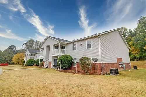 Chapman Pointe Photo 1