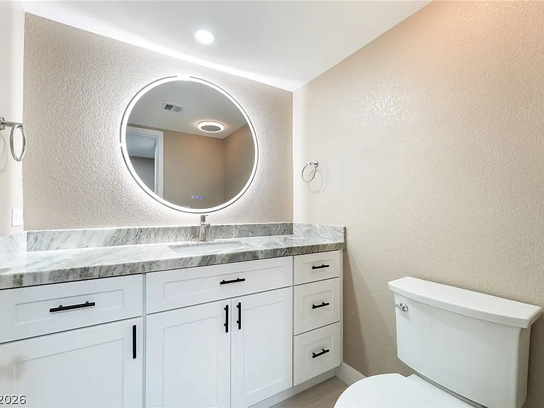 968 Pinehurst Dr — Photo 37
