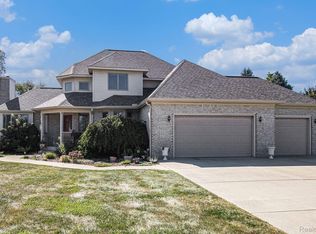 2512 Misty Ln, Davison, MI 48423