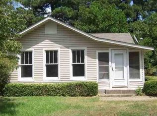 704 N Kenwood Rd, Texarkana, TX 75501