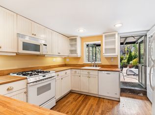 86 Douglass St, Brooklyn, NY 11231