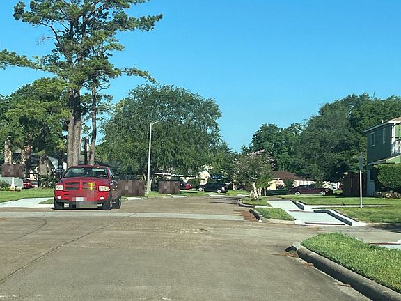 5th image of 15626 Winter Briar Dr
