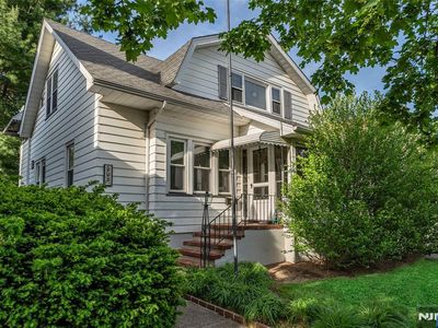 107 Kingston Ave, Hawthorne, NJ, 07506