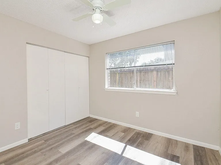 22630 Powell House Ln — Photo 23
