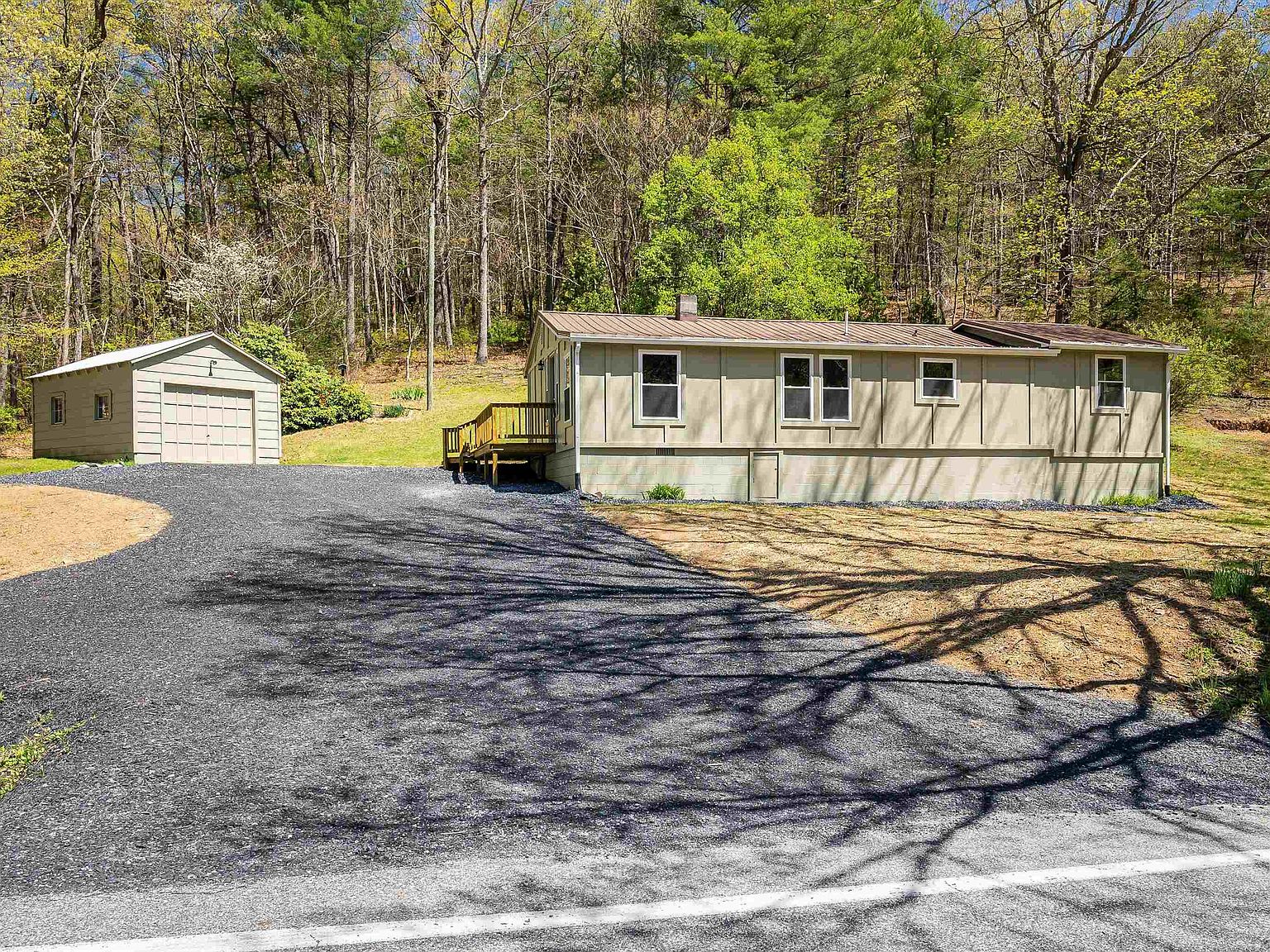 3381 Hankey Mountain Hwy, Churchville, VA 24421 | Zillow