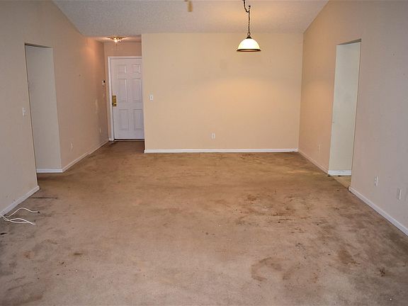5th image of 6473 Skyler Jean Dr