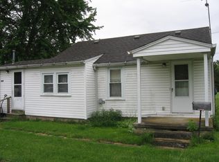 140 E Lewis Ave, Sabina, OH 45169