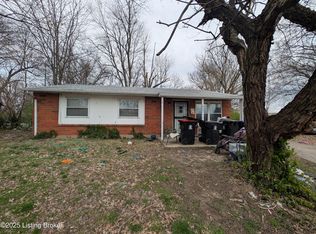 427 Mac Brae Rd, Louisville, KY 40214