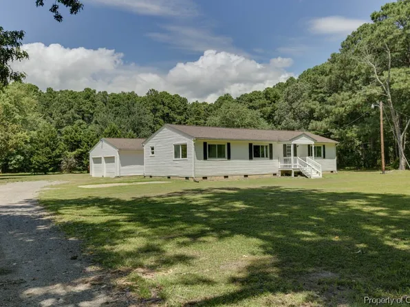 9523 Cuba Rd, Hayes, VA 23072