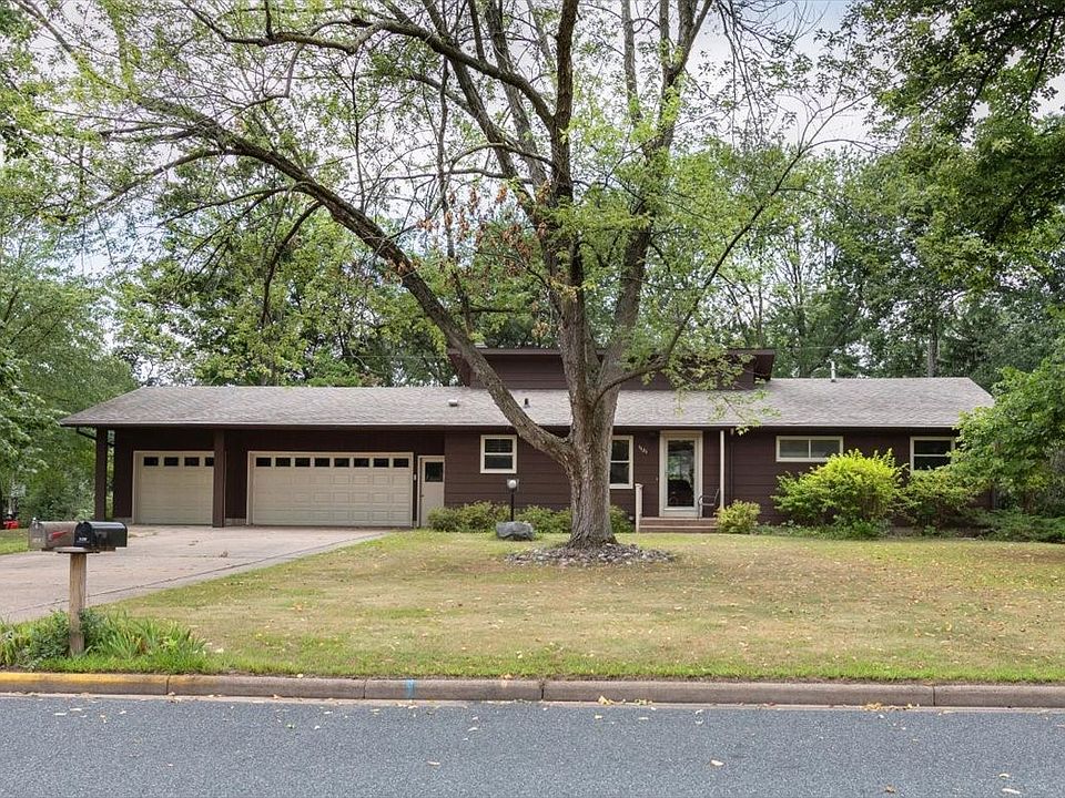 1st image of 1121 River Heights Road