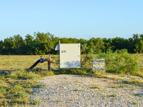 TBD S K Bar Ranch Road, Big Wells, TX 78830