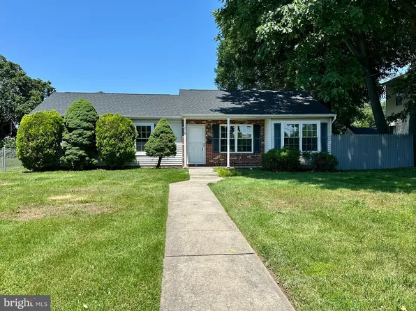 1729 5th St, Trenton, NJ 08638