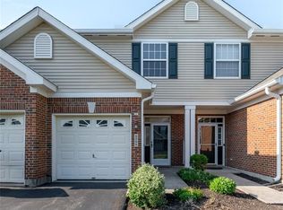 4399 Straight Arrow Rd, Dayton, OH 45430