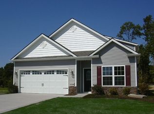 15108 Woodsong Dr, Middlefield, OH