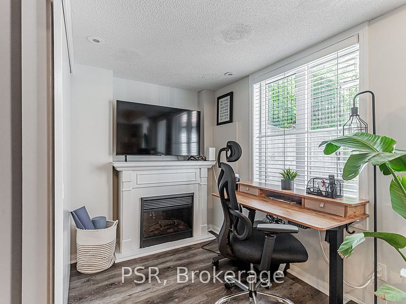 Toronto Townhouse for rent - 1 Bedroom — photo 4