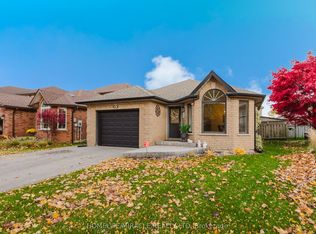 84 Hillgarden Dr, Hamilton, ON L8J 3S7