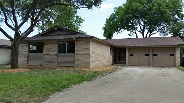 1st image of 4114 Bucknell Dr