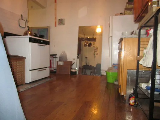 Rented by Broadway International Realty Corp | media 6
