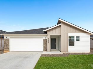 5284 E Phelps Lake Dr, Nampa, ID 83687